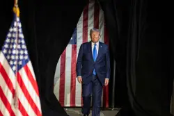 PODCAST: ¿Qué cambios ha realizado Trump en materia de inmigración durante los primeros 100 días de su segundo mandato?